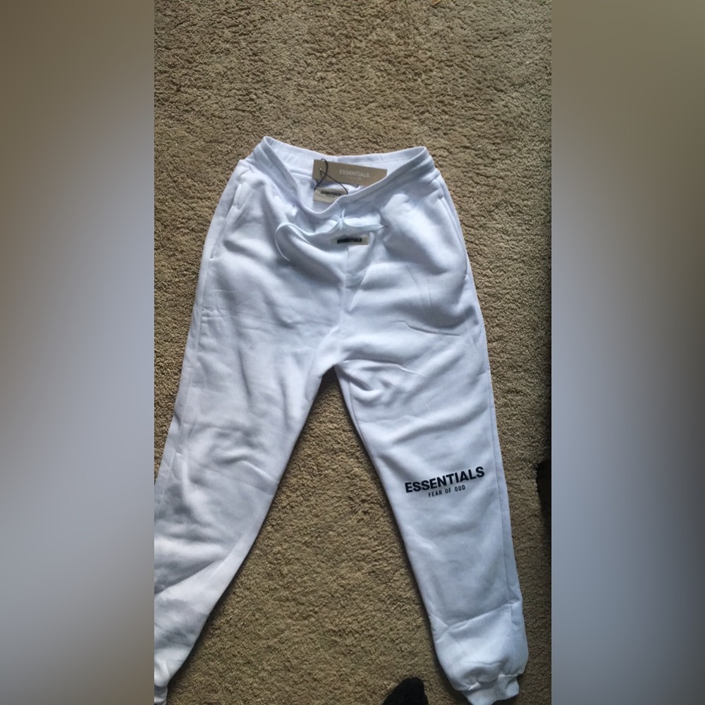 ESSENTIALS Fear of god stretch sweatpants WHITE color